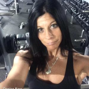 Meet your Posher, Denise